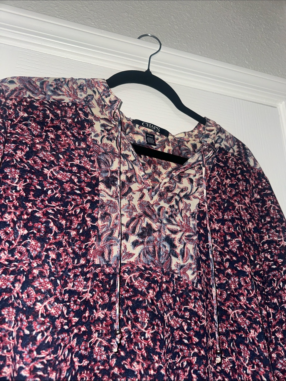 Chaps Women's Multicolor Floral Split-Neck Peasant Blouse petite Large - Picture 2 of 7